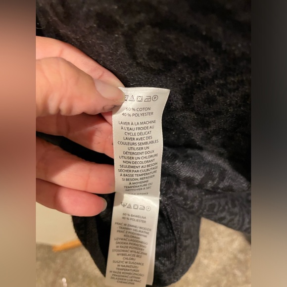 Cynthia Rowley long sweater jacket paisley print - Picture 10 of 10